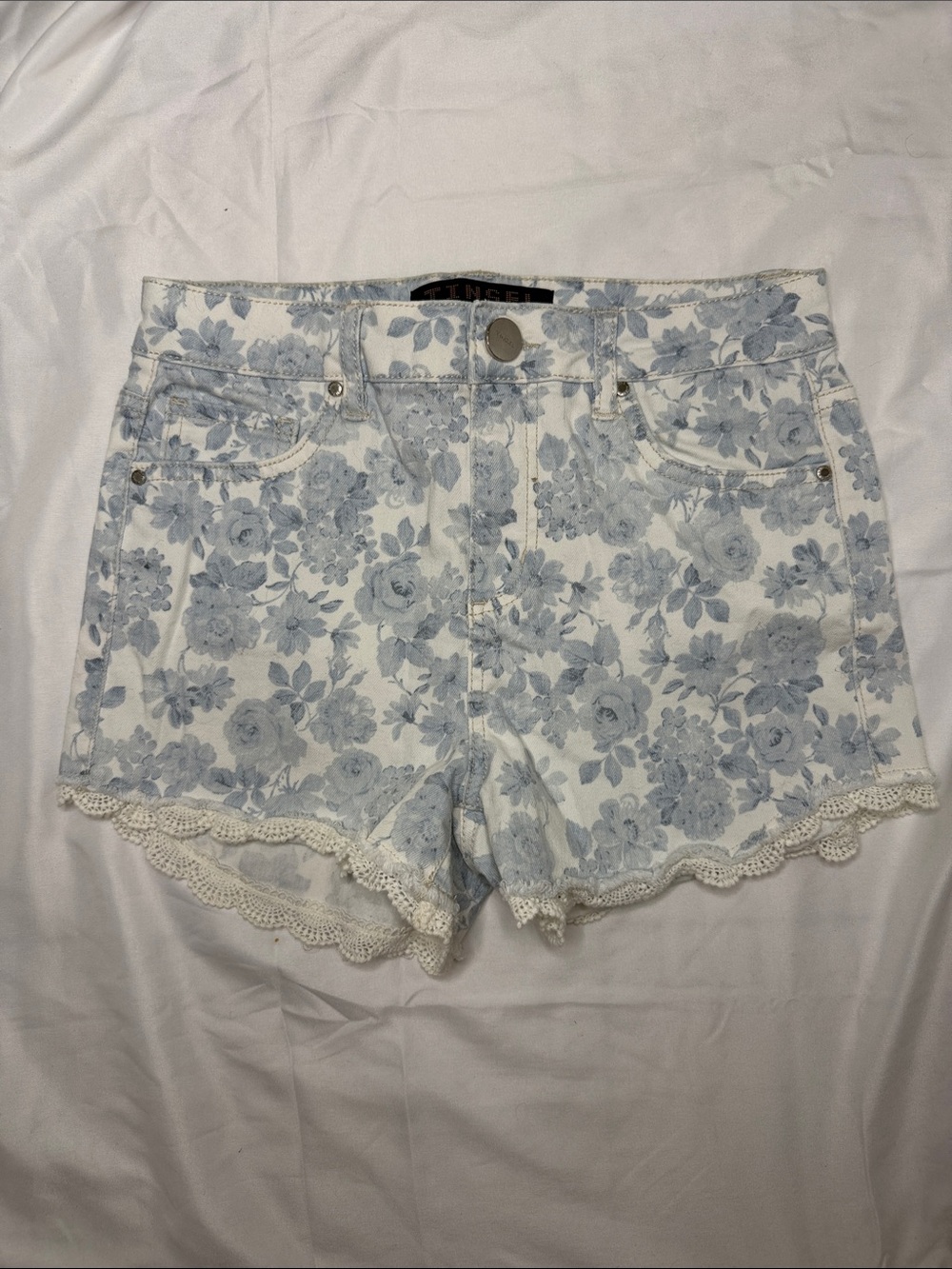 Tinsel Floral Lace-Trim Denim Shorts - Blue